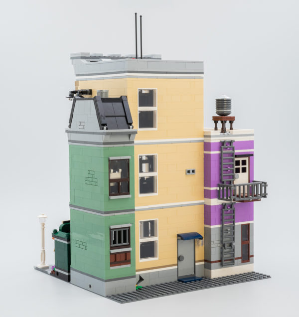 ▻迅速にテスト済み：LEGO Modular Buildings Collection 10278 Police